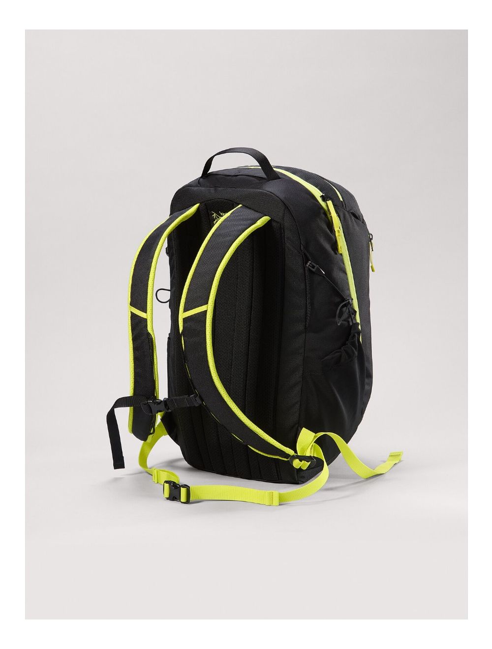 ARC’TERYX Mantis 26 Backpack ARC'TERYX Mantis 26 Backpack | Black | Sportief Tilburg